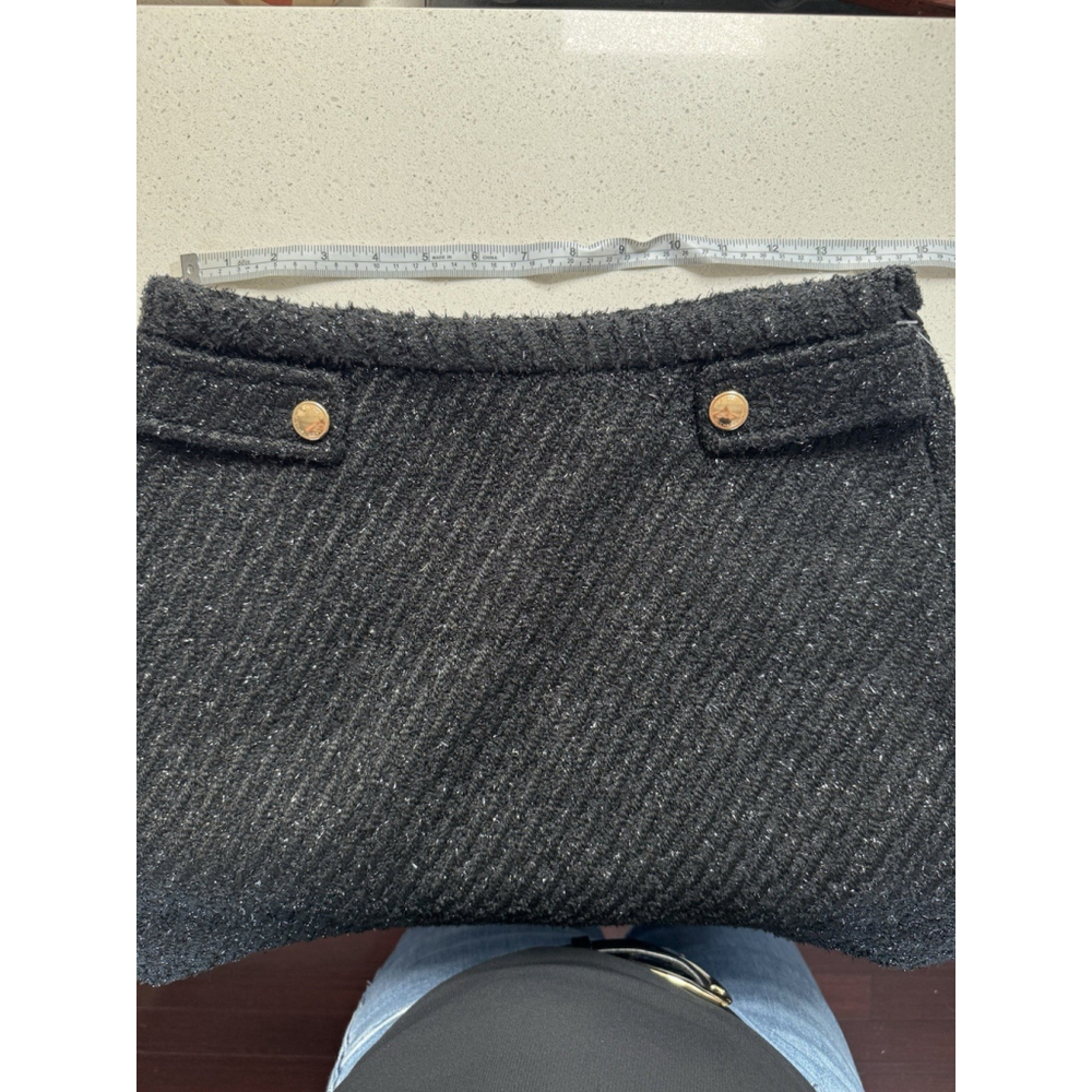 Michael Kors Black Bouclé Micro Mini Skirt Size 6 Gold Buttons NEW - Picture 3 of 7